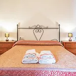 C-buen Pastor Lejlighed *